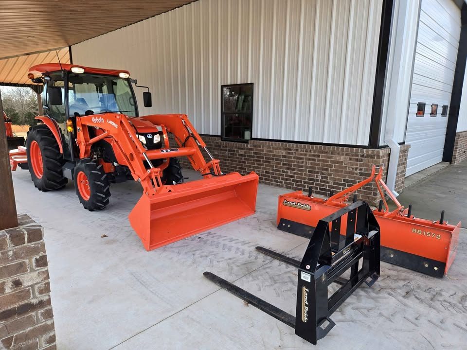 2021 Kubota MX6000 photo 16