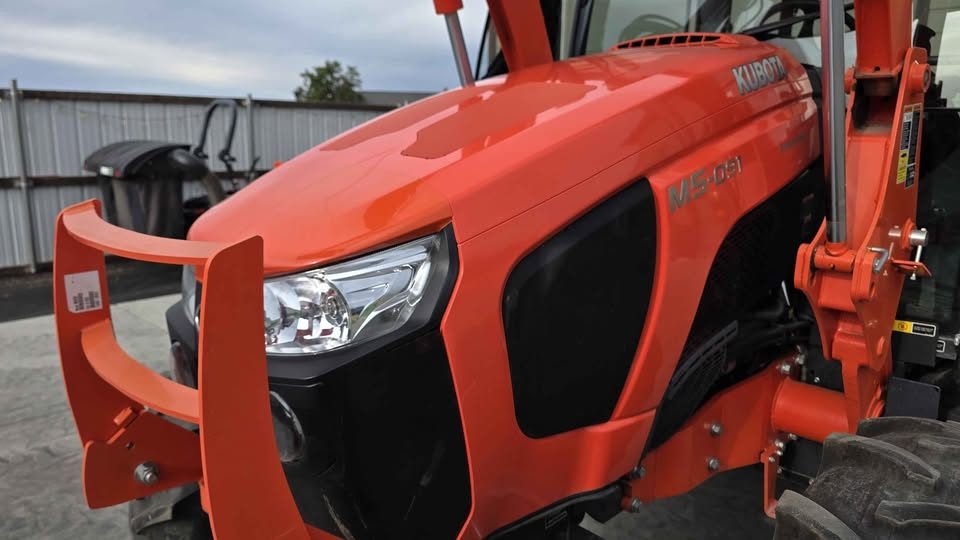 2016 KUBOTA TRACTOR M5-091 photo 14
