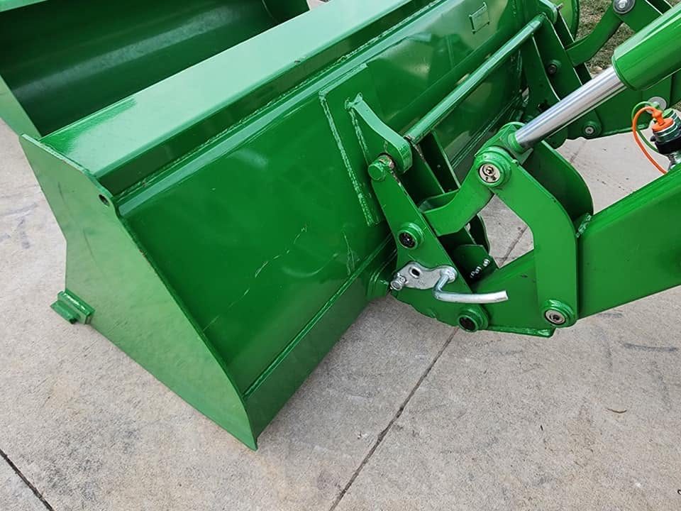 2021 John Deere 5065E Utility Cab photo 4