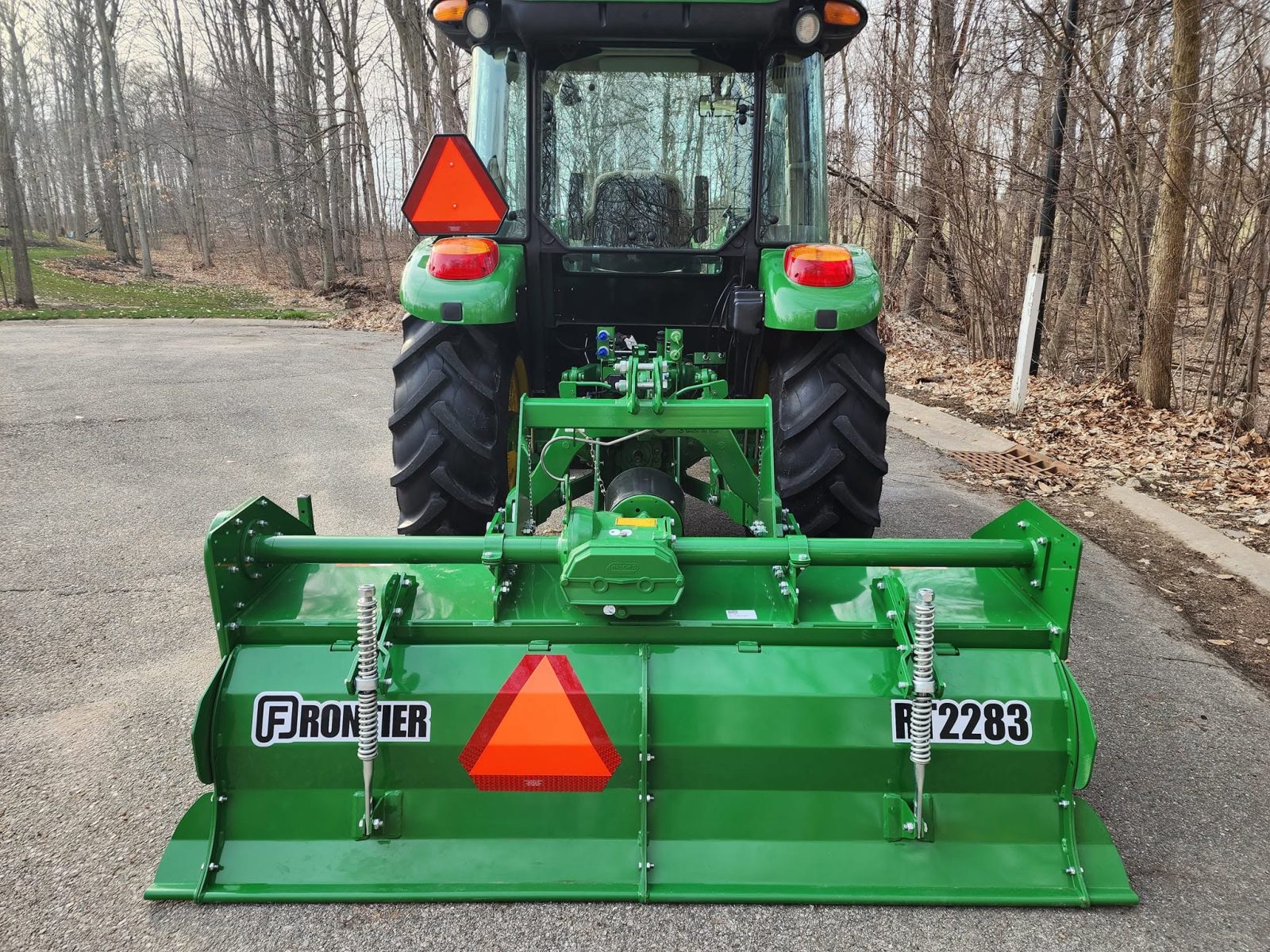 2021 John Deere 5065E Utility Cab photo 13