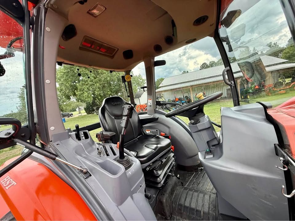 2021 Kubota L3560 Limited Edition photo 5