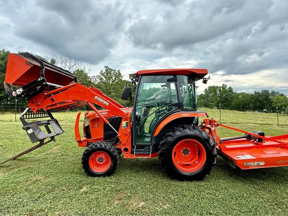 2021 Kubota L3560 Limited Edition photo 6