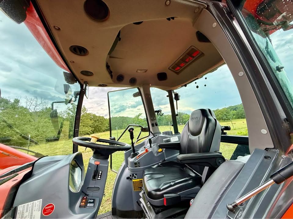2021 Kubota L3560 Limited Edition photo 11