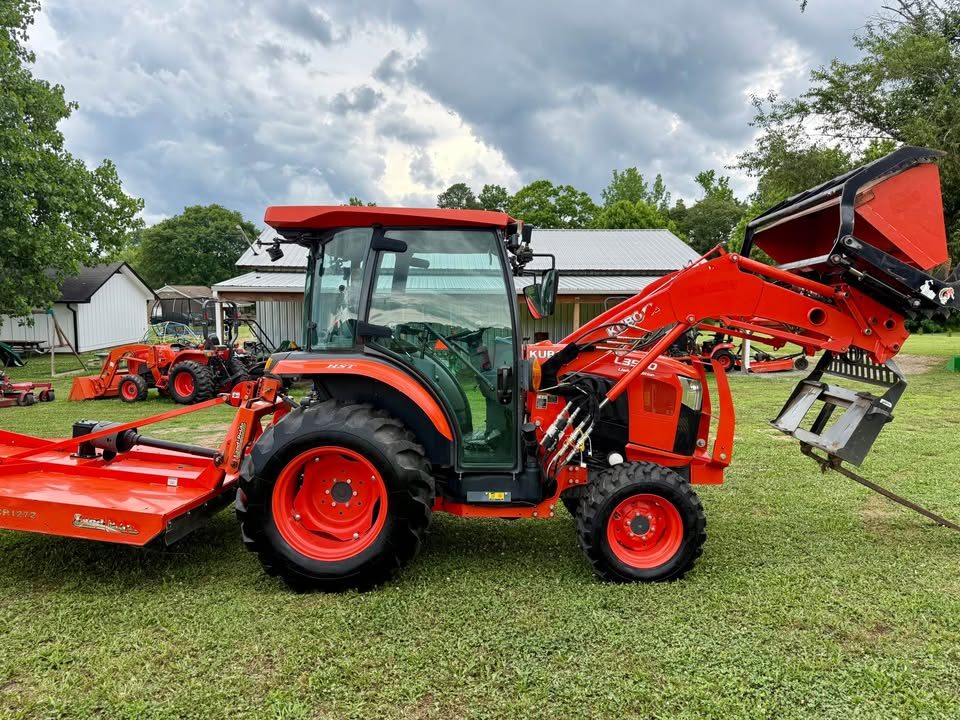 2021 Kubota L3560 Limited Edition photo 13