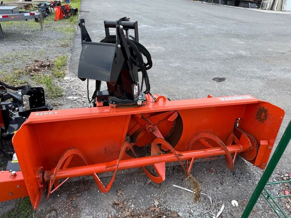 2021 Kubota M7060 photo 6