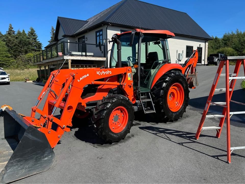 2021 Kubota M7060 photo 12