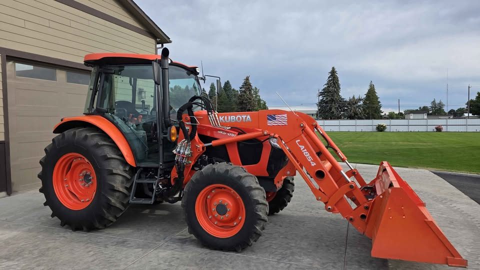 2016 KUBOTA TRACTOR M5-091